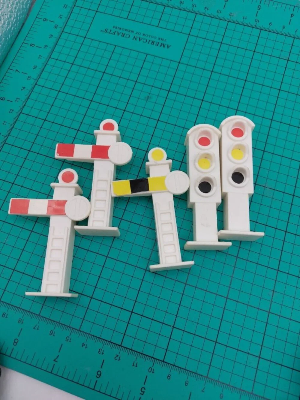 Thomas The Train And Friends Stop Lights Signal Lot Of 5 READ